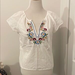 Embroidered White Floral Women's Top